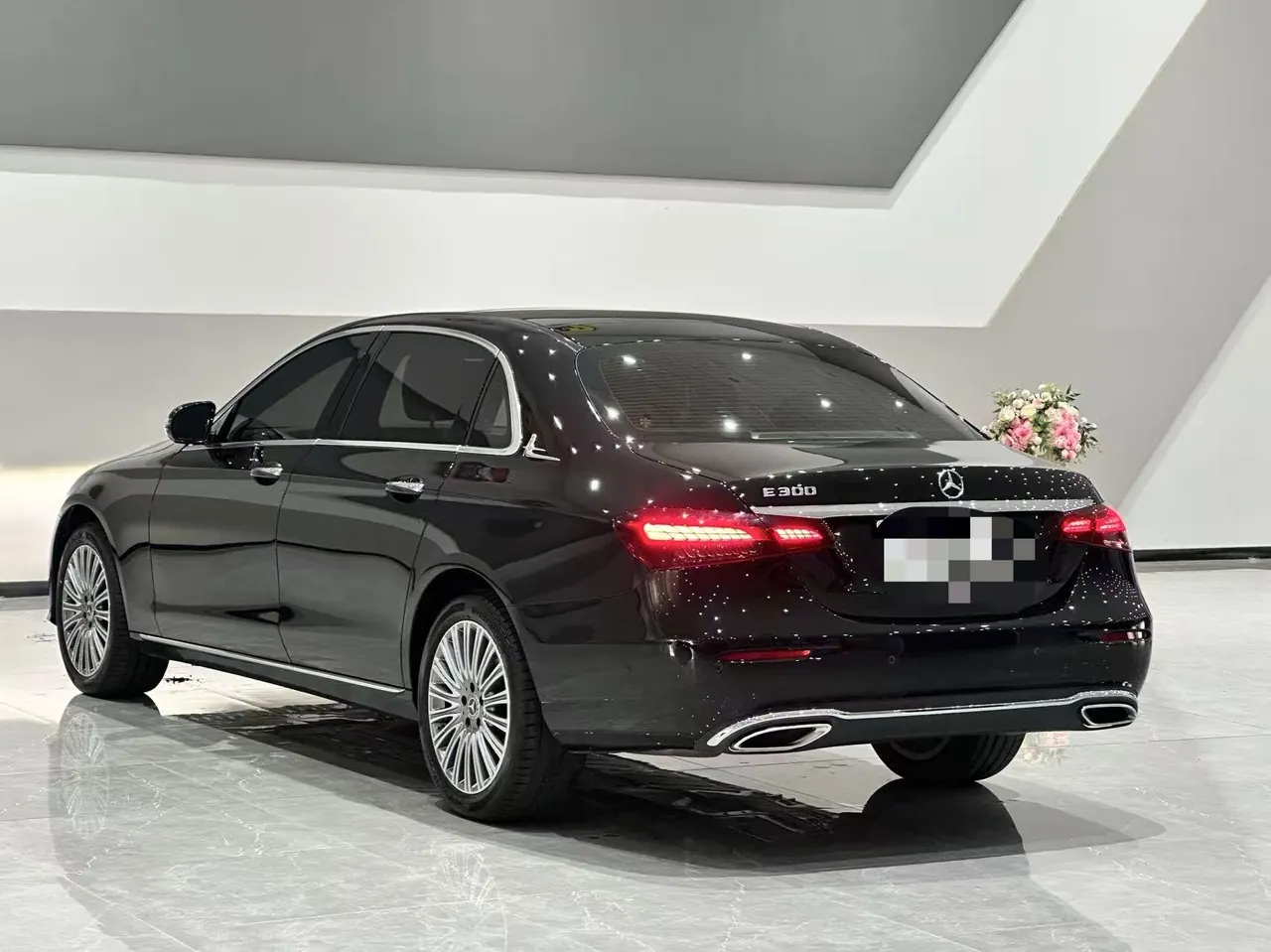 Mercedes Benz E-Class 2023 E 300 L 2.0T Fashion Automatic Gear 8