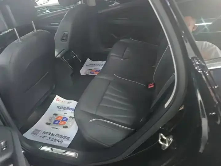 Passat 2023 facelift 330TSI Star Deluxe Edition 11