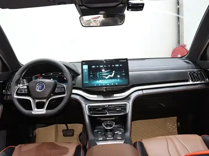 Song PLUS 2020 1.5T Automatic Honor Model 11