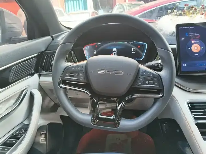 Song PLUS New Energy 2024 Glory Edition DM-i 110km Flagship 3