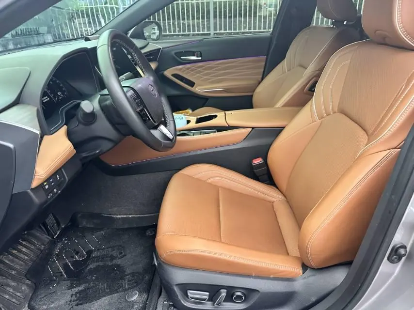 Toyota 2024 Asian Dragon Shuangqing 2.0 Stepless Deluxe Automatic Gear 5