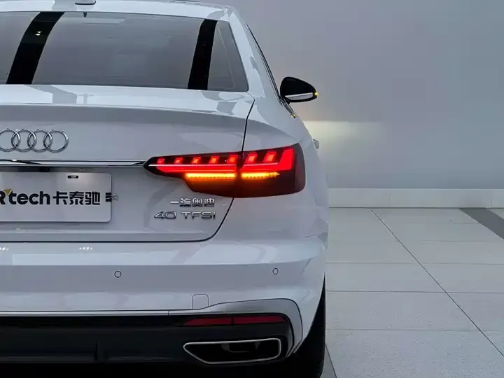 Audi A4L 2024 model 40 TFSI Fashion Dynamic version 3