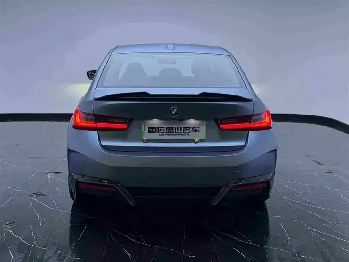 BMW i3 2024 eDrive 35 L 5