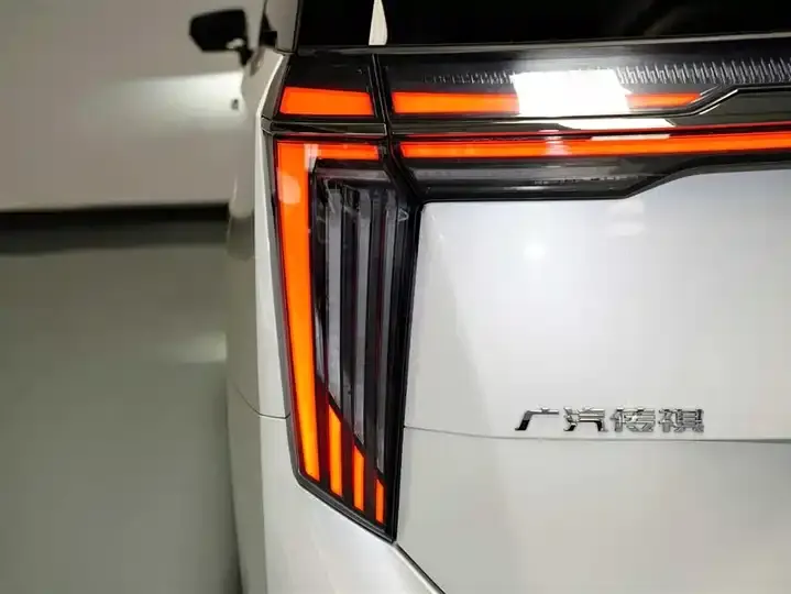 Trumpchi M8 2025 Model, Gan Kun Series Ultra First-Class Cabin 8
