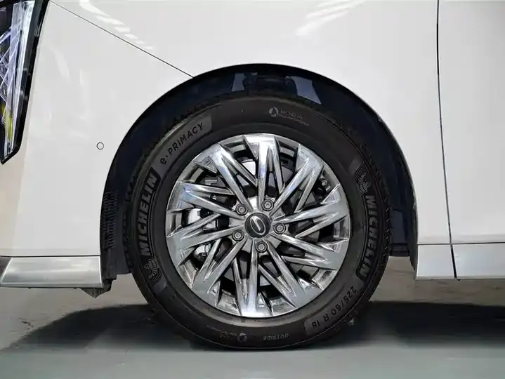 Trumpchi M8 2025 Model, Gan Kun Series Ultra First-Class Cabin 9