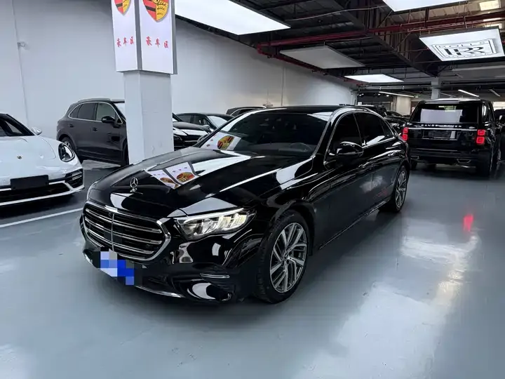 Mercedes Benz E-Class 2024 E 300 L Fashion - View 1