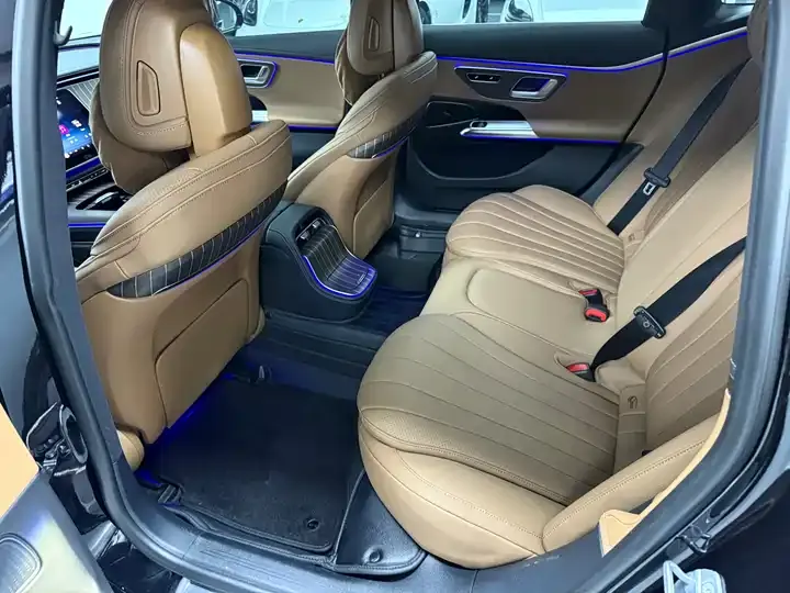 Mercedes Benz E-Class 2024 E 300 L Fashion 7