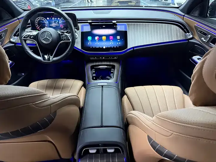 Mercedes Benz E-Class 2024 E 300 L Fashion 8