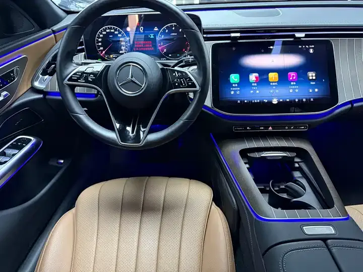 Mercedes Benz E-Class 2024 E 300 L Fashion 9