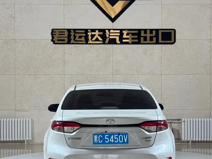 Levin 2022 185T CVT Luxury Edition 4