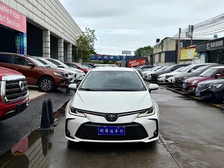 Corolla 2022 TNGA 1.5L CVT Pioneer Edition 2
