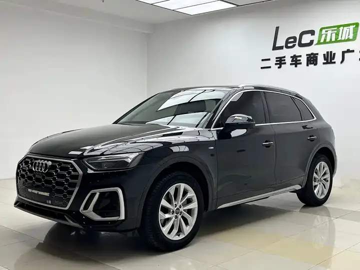 Audi Q5L 2022 model 40T Luxury Dynamic Edition 2