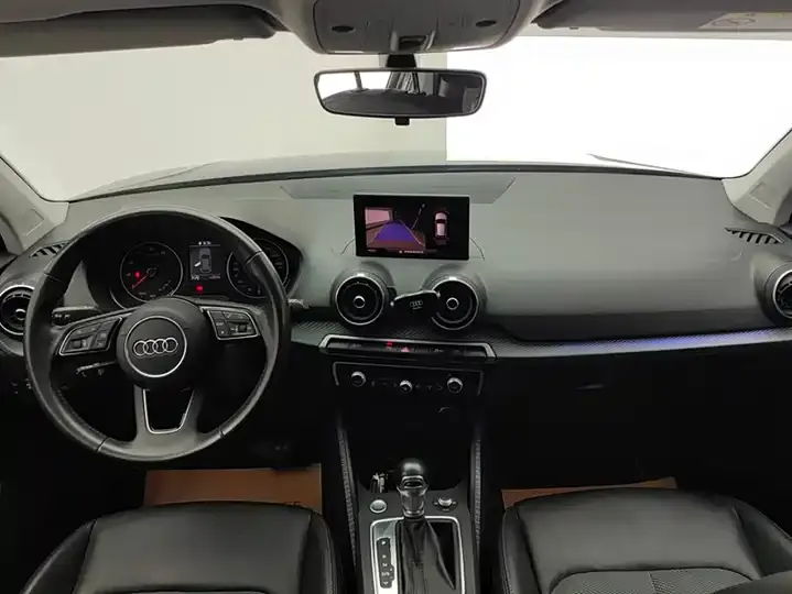 Audi Q2L 2021 35 TFSI Fashion Elegant 12