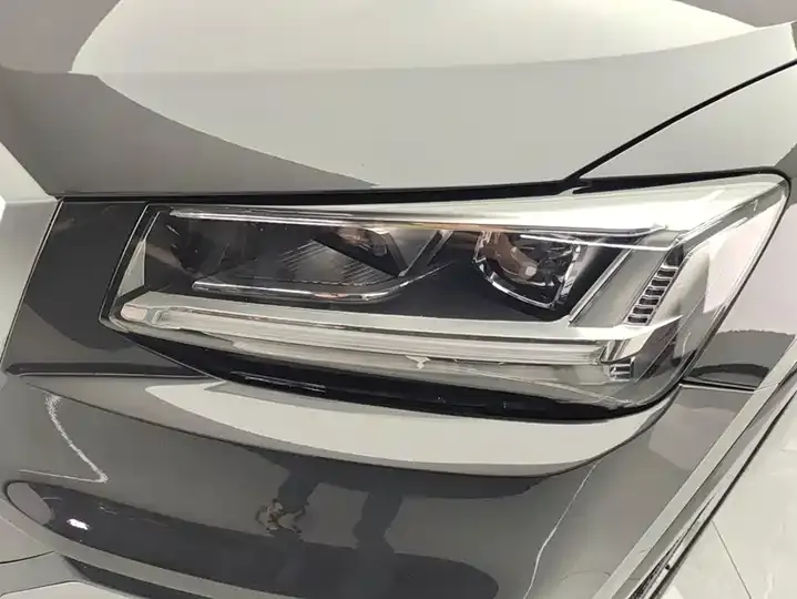 Audi Q2L 2021 35 TFSI Fashion Elegant 5