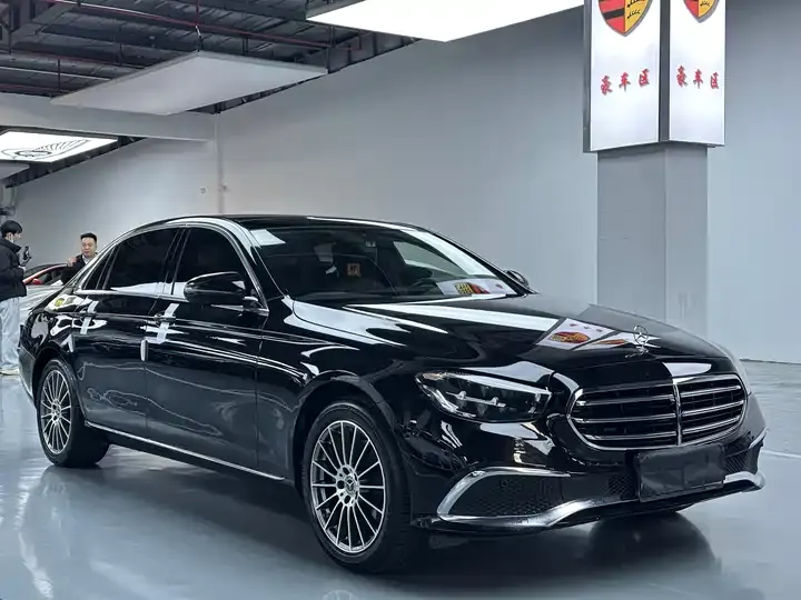 Mercedes Benz Class E 2021 to E 260 L 3