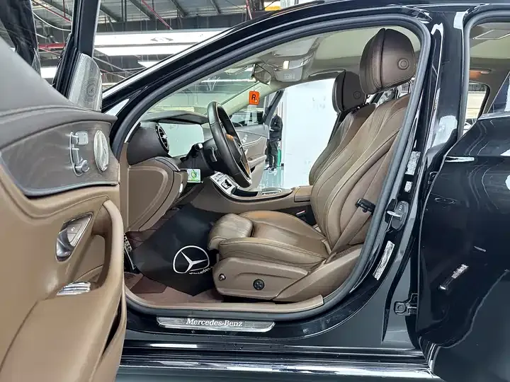 Mercedes Benz Class E 2021 to E 260 L 4