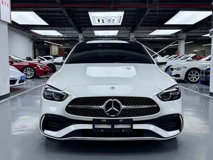 Mercedes Benz Class C 2023 C 260 L Sports Edition 2