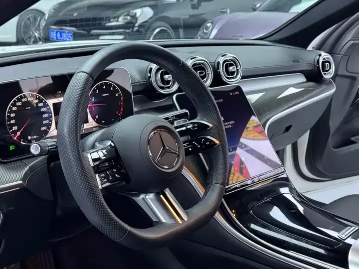 Mercedes Benz Class C 2023 C 260 L Sports Edition 5