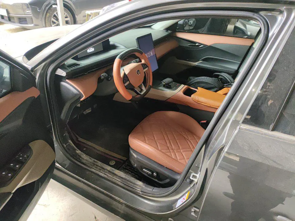 ChangAn 2024 Yidong 1.5TGDI Flagship Automatic Gear 2