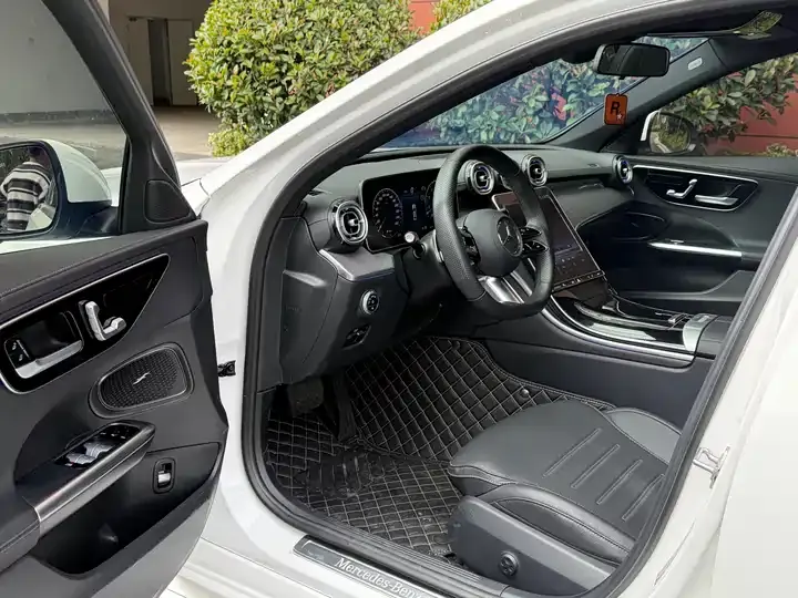 Mercedes Benz C- Class 2025 model C 260 L Sport Edition 4