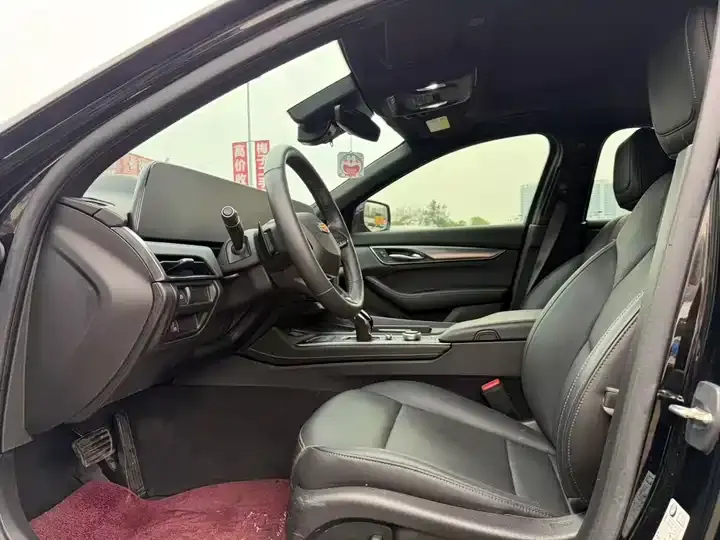 Cadillac CT5 2024 28T Luxury Pro 4