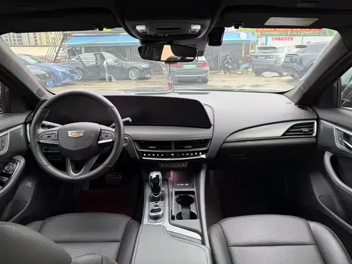 Cadillac CT5 2024 28T Luxury Pro 5