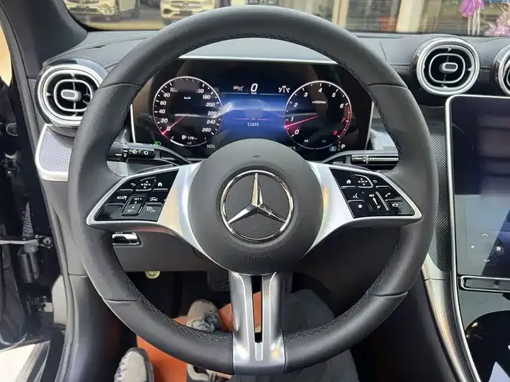 Mercedes Benz GLC 2024 GLC 260 L 4MATIC Dynamic 5-seat 6
