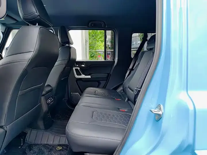 212 T01 2025 2.0T Changfeng 8