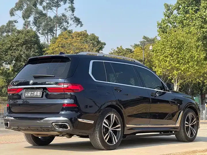 BMW X7 2022 xDrive40i exclusive M sports suit 8