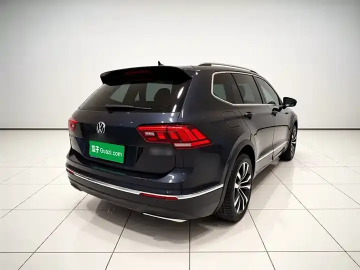 Touang L 2021, 330 TSI, Automatic, Two‑Wheel Drive, R-Line Prestige Edition 6
