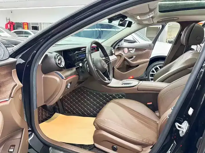 Mercedes Benz E-Class 2023 E 300 L Luxury Model 7
