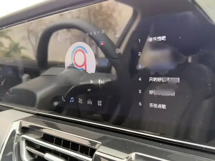HongQi HS5 2023 2.0T Flag Pro Edition 6