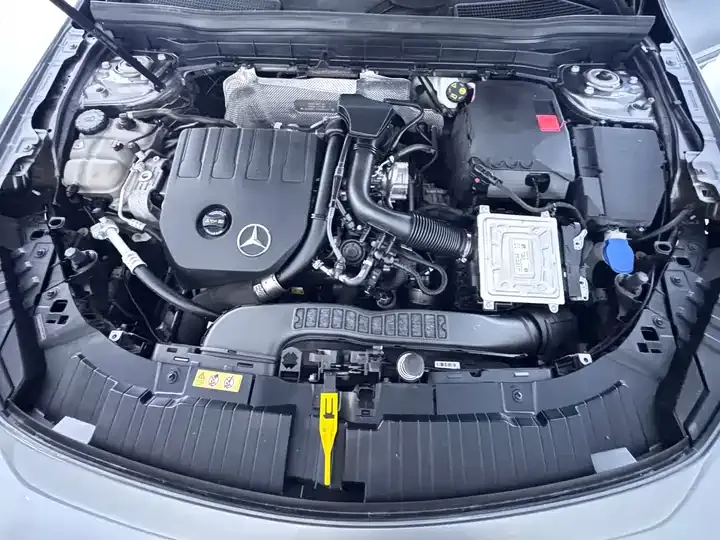 Mercedes Benz GLB 2021 GLB 180 Dynamic 8