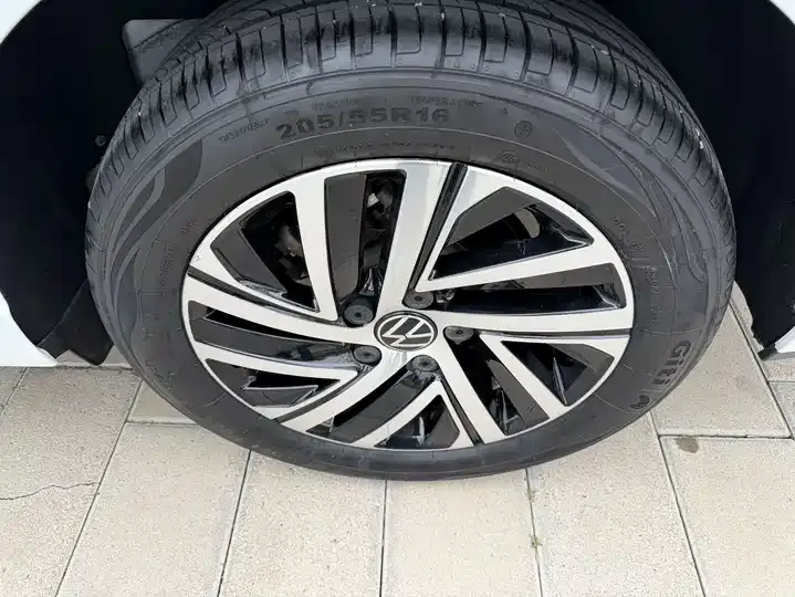 Langyi 2023 1.5L Auto Star 5 Million Edition 11