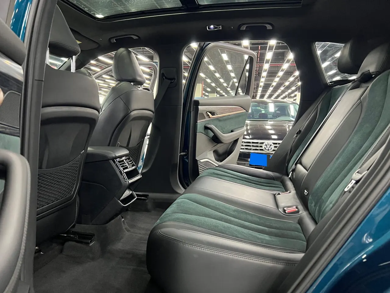 Geely 2021 XingyueL (Monjaro) 2.0TD EVO two-wheel drive distinguished automatic transmission 8