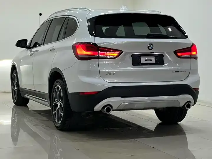 BMW X1 2022 sDrive20Li fashion 9