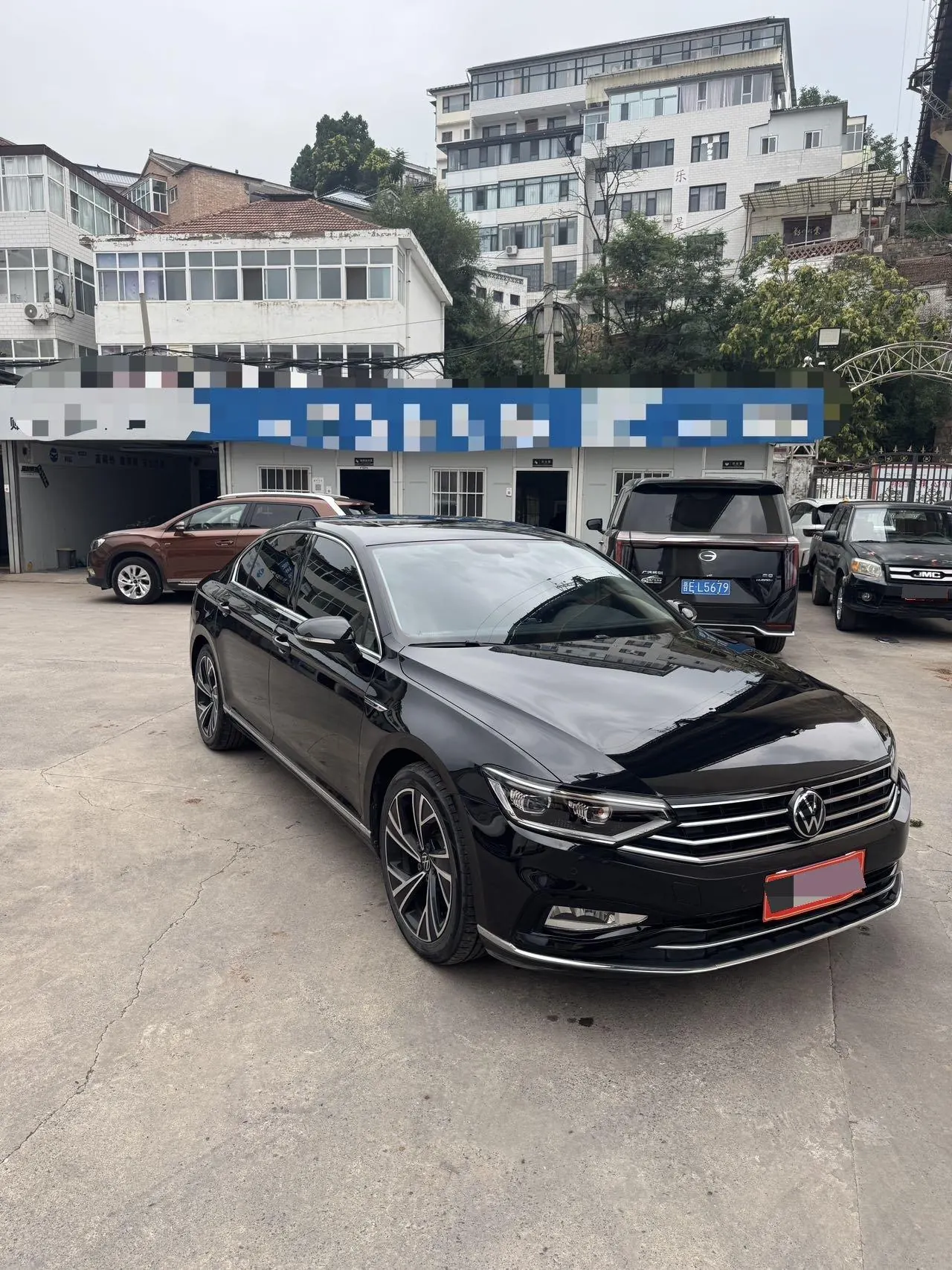 Volkswagen 2020 Magotan 2.0TSI 330TSI luxury automatic transmission 3
