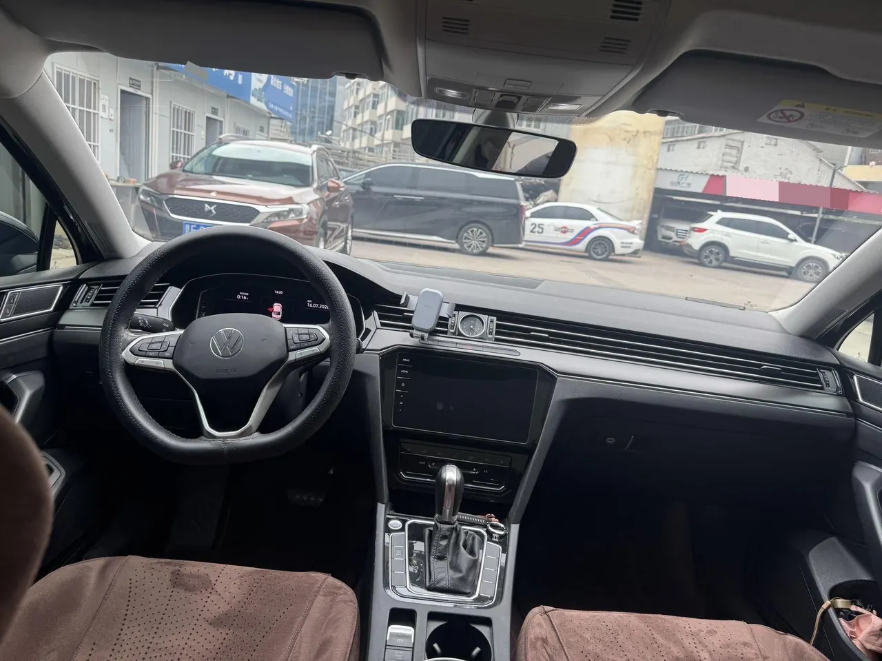 Volkswagen 2020 Magotan 2.0TSI 330TSI luxury automatic transmission 5