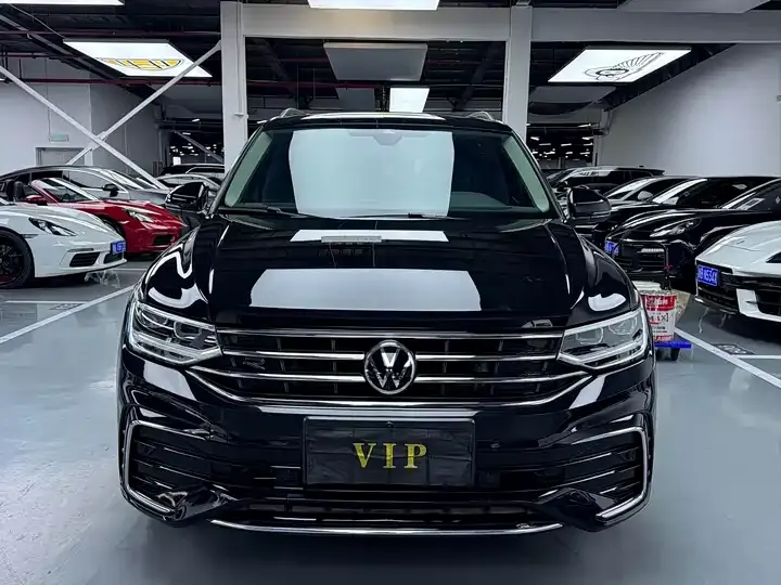 Tiguan L 2023 330TSI Automatic Two-Drive R-Line Enjoy Edition 2
