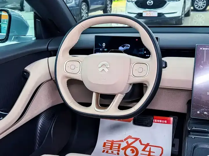 NIO ET5 2022 model 75kWh 9
