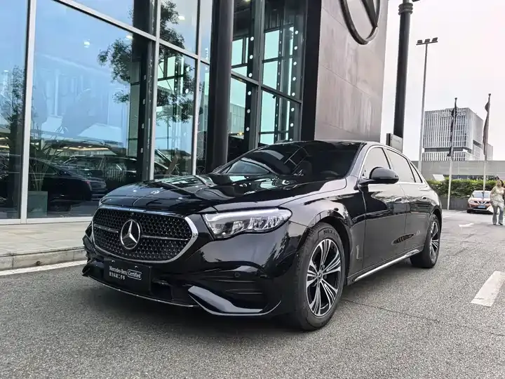 Mercedes Benz E-Class 2025 E 260 L Sports 9