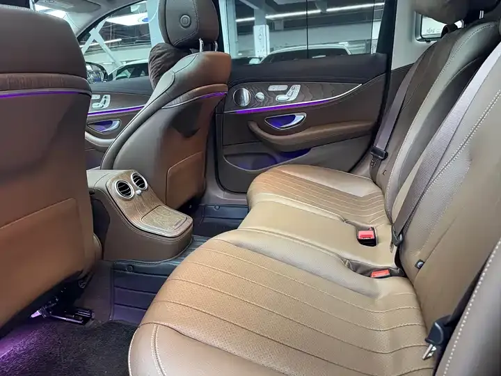 Mercedes Benz E Class 2021 E 300 L Luxury Model 8