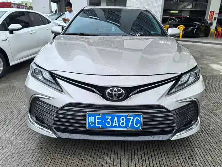 Camry 2021 2.0G Deluxe Edition 2