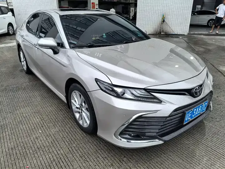 Camry 2021 2.0G Deluxe Edition 3