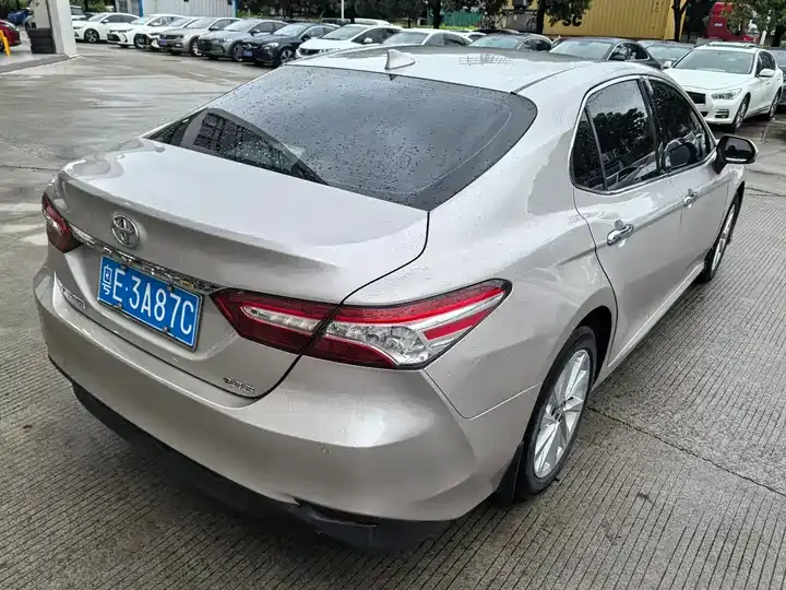 Camry 2021 2.0G Deluxe Edition 4