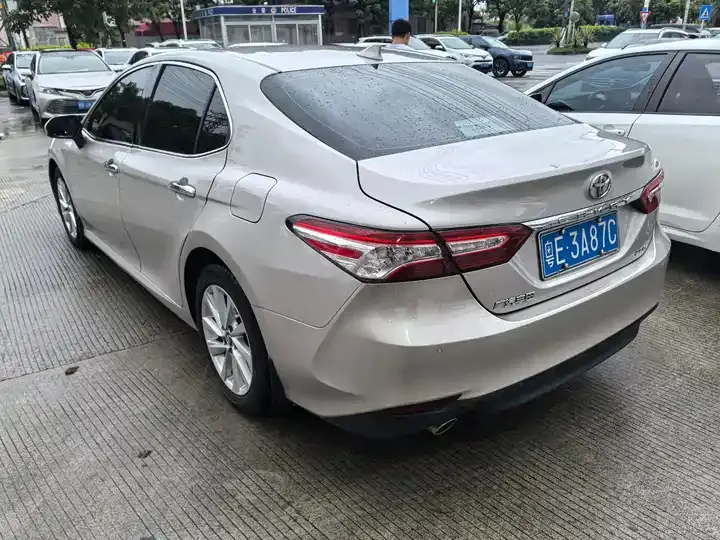Camry 2021 2.0G Deluxe Edition 6
