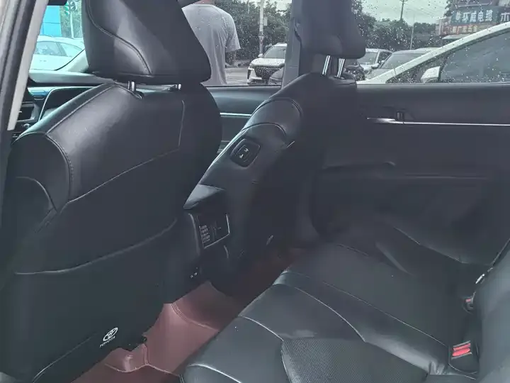 Camry 2021 2.0G Deluxe Edition 7