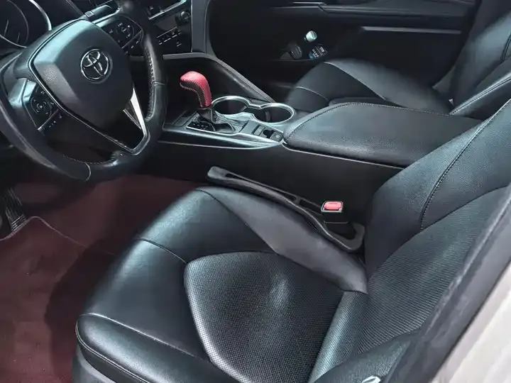 Camry 2021 2.0G Deluxe Edition 9