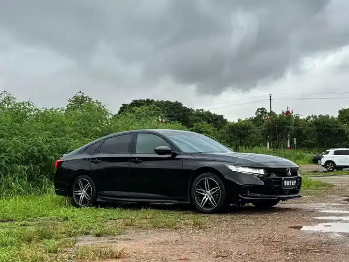 Accord 2022 260TURBO Phantom Night – Prestige Edition 2