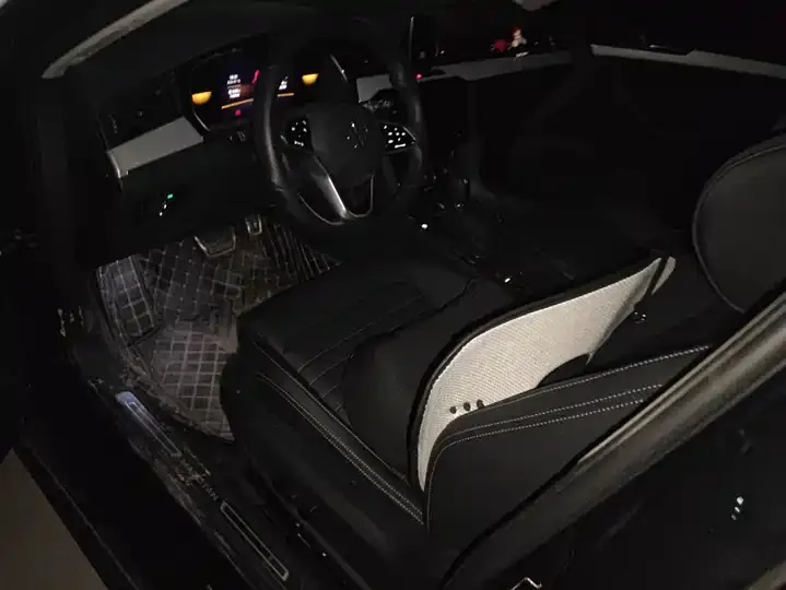 Magotan 2023 2 million Commemorative Edition 280TSI DSG Comfort 9